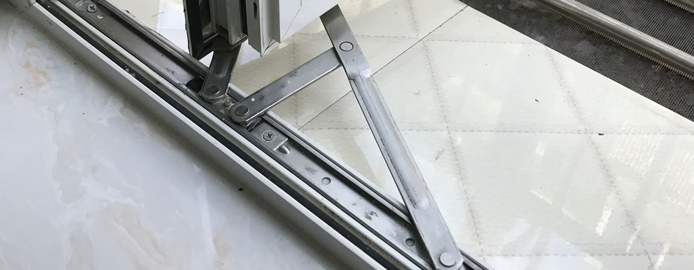 Life and Maintenance of the Slide
